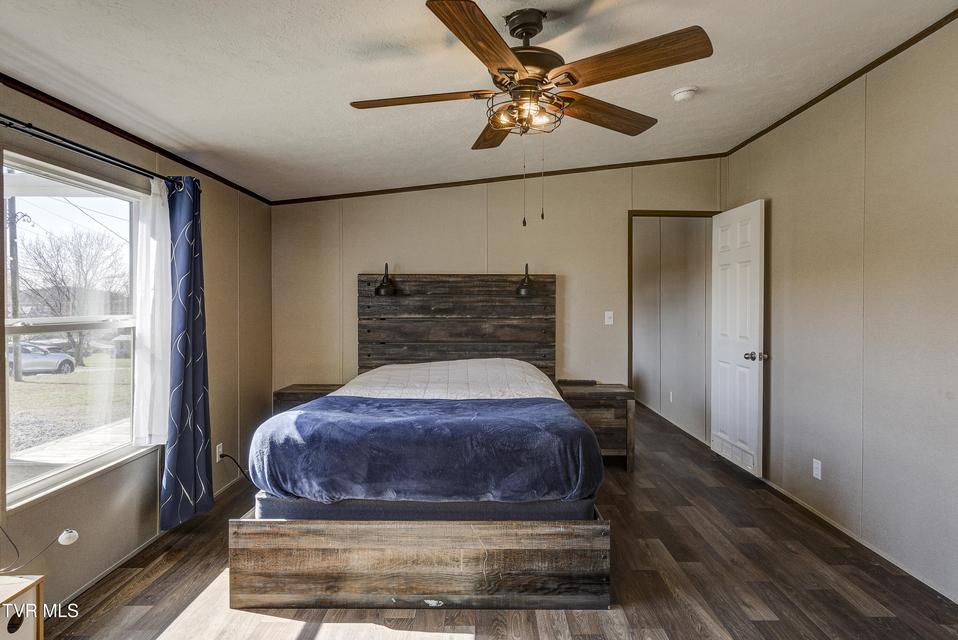 Photo #19: 35 Windsor Street