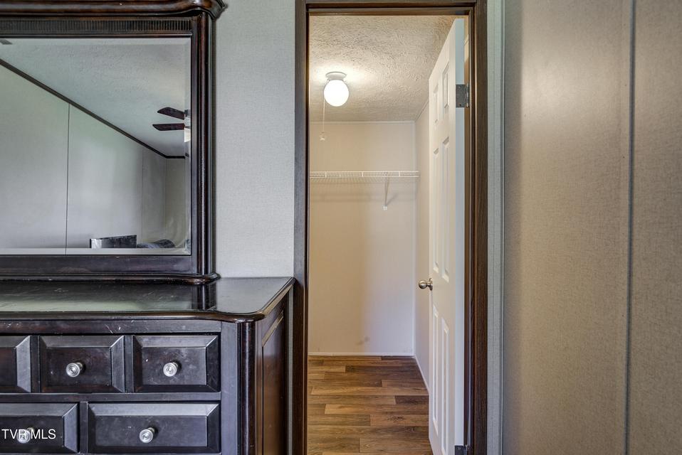 Photo #21: 35 Windsor Street