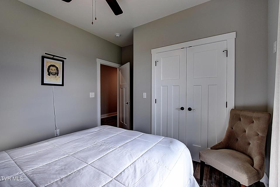 Photo #29: 1417 Lemongrass Drive