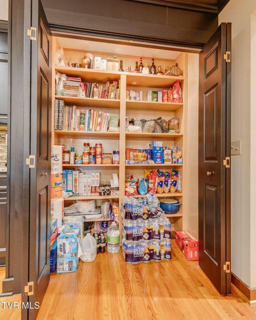 Photo #15: 80 Crown Circle