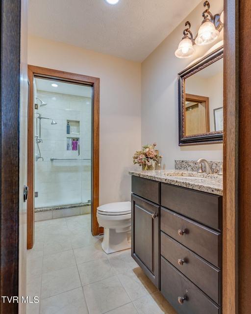 Photo #23: 80 Crown Circle