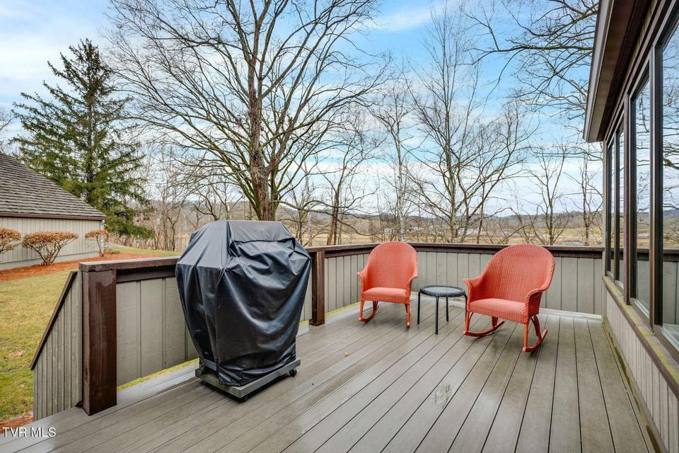 Photo #40: 80 Crown Circle