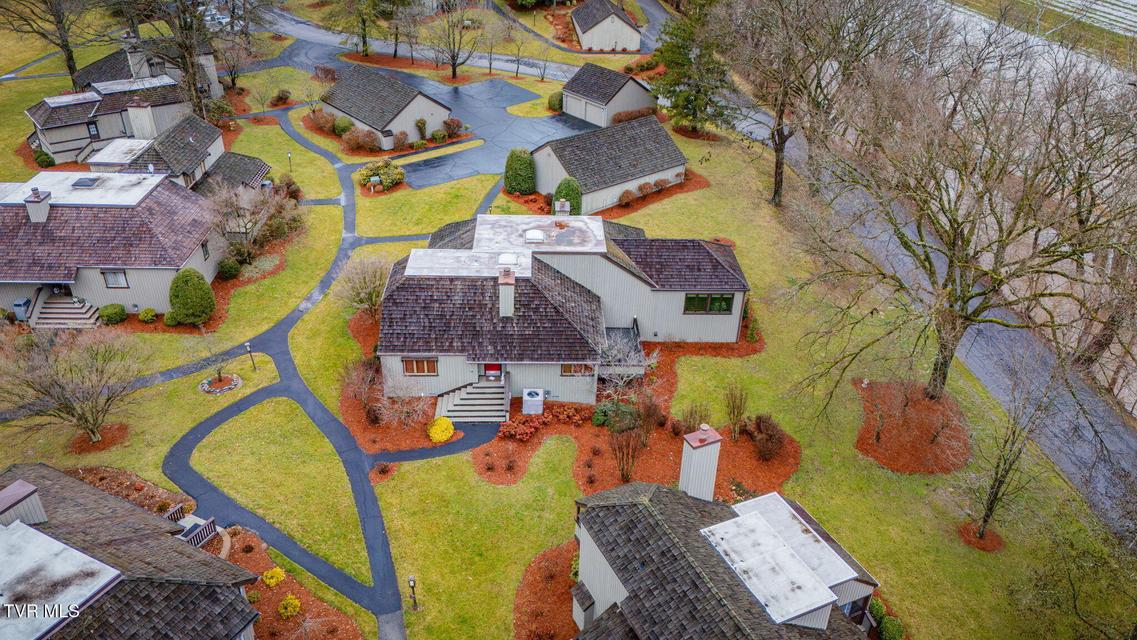 Photo #45: 80 Crown Circle