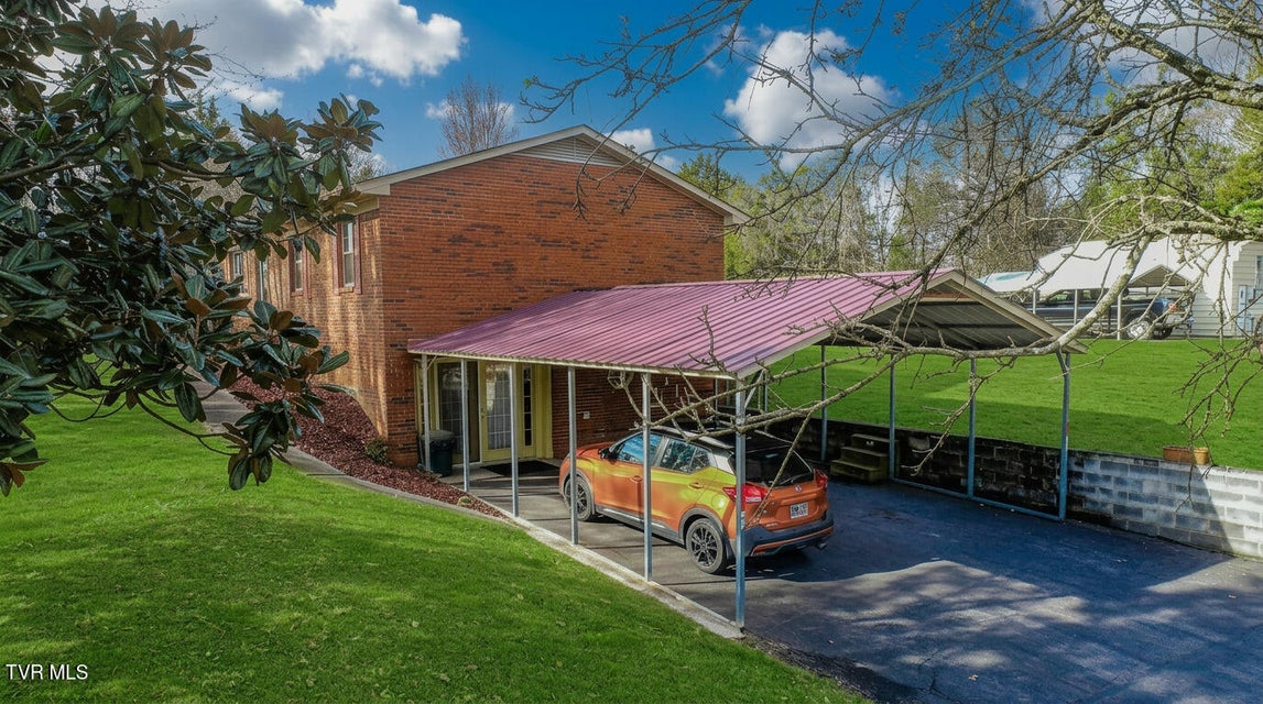 Photo #5: 339 Bramble Ln 