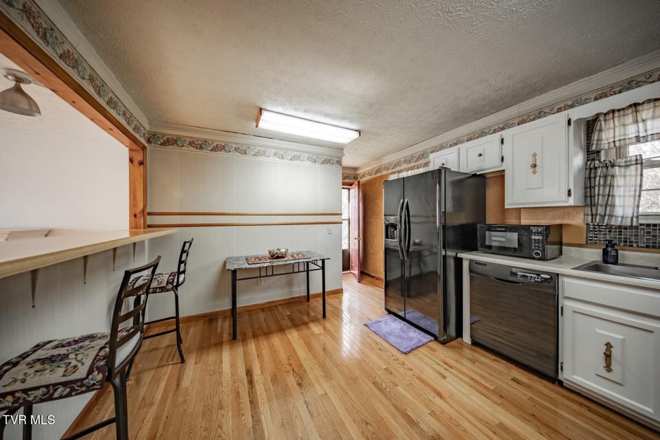 Photo #17: 339 Bramble Ln 