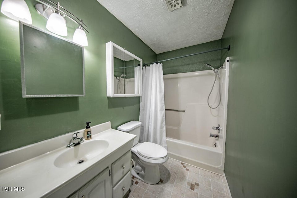 Photo #21: 339 Bramble Ln 