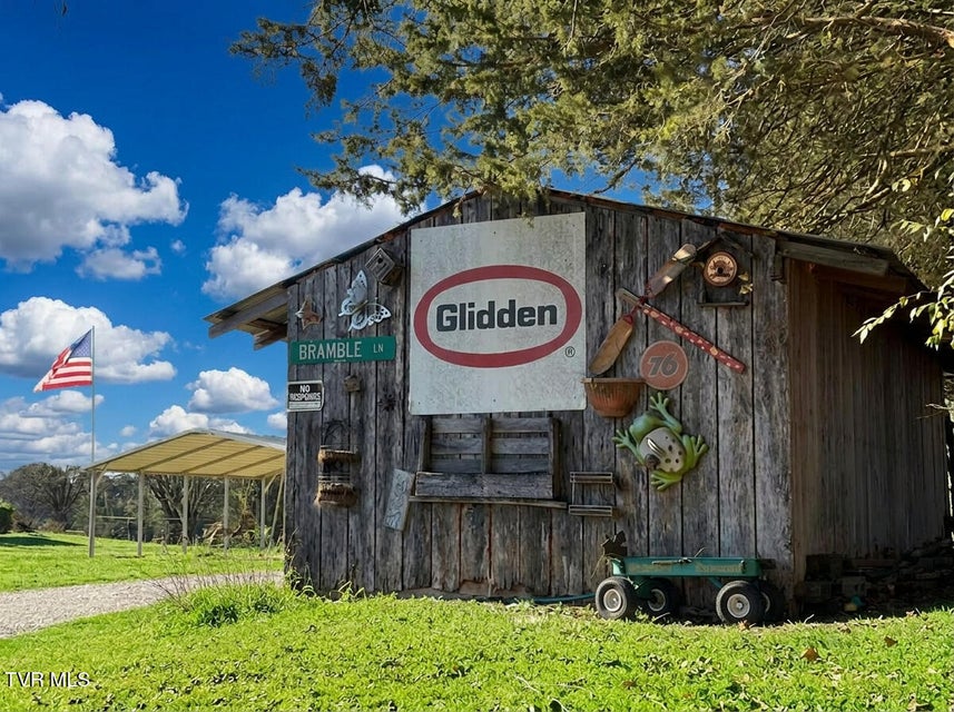 Photo #53: 339 Bramble Ln 