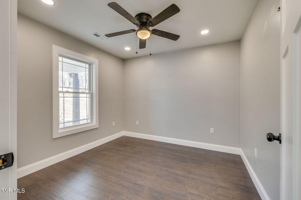 Photo #9: 173 Hall Road