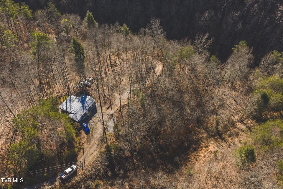 Photo #5: 637 Jacobs Hollow Road