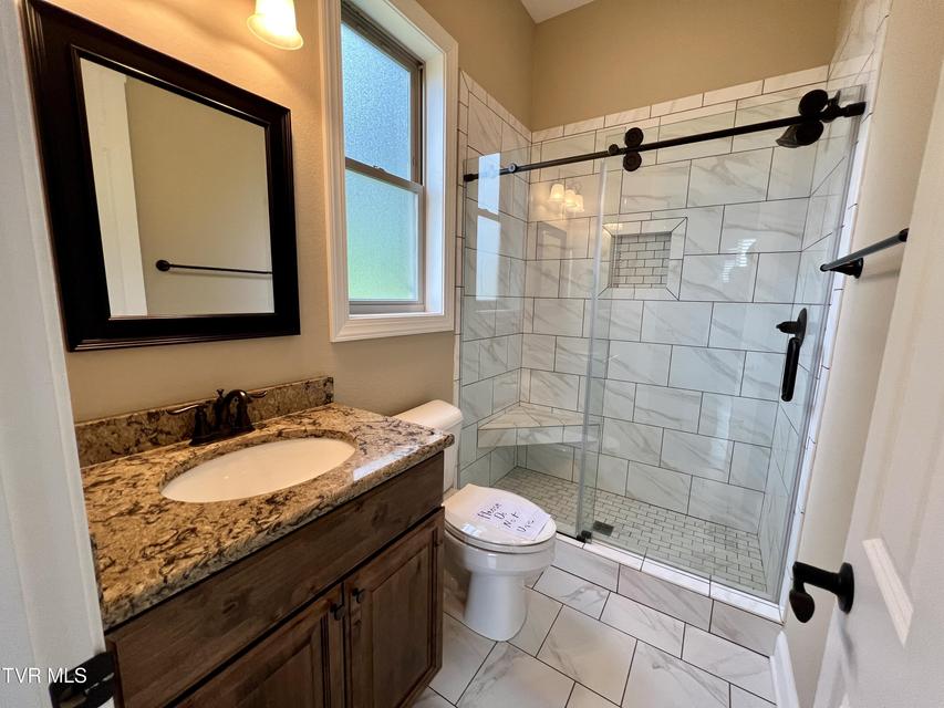 Photo #30: 2005 River Mist Circle