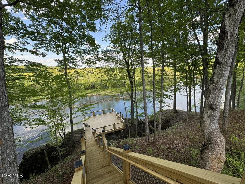 Photo #60: 2005 River Mist Circle