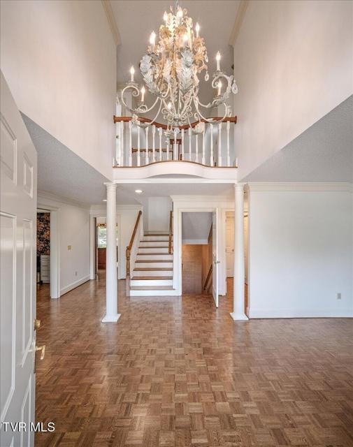 Photo #4: 121 Queensgate 