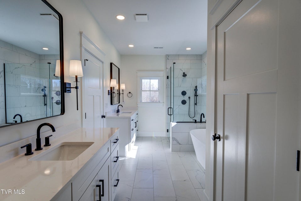 Photo #47: 1217 Brumit Field