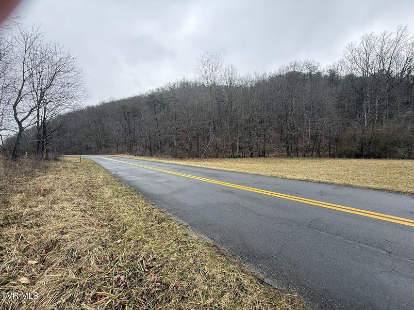 Photo #12: 00 Yuma Road