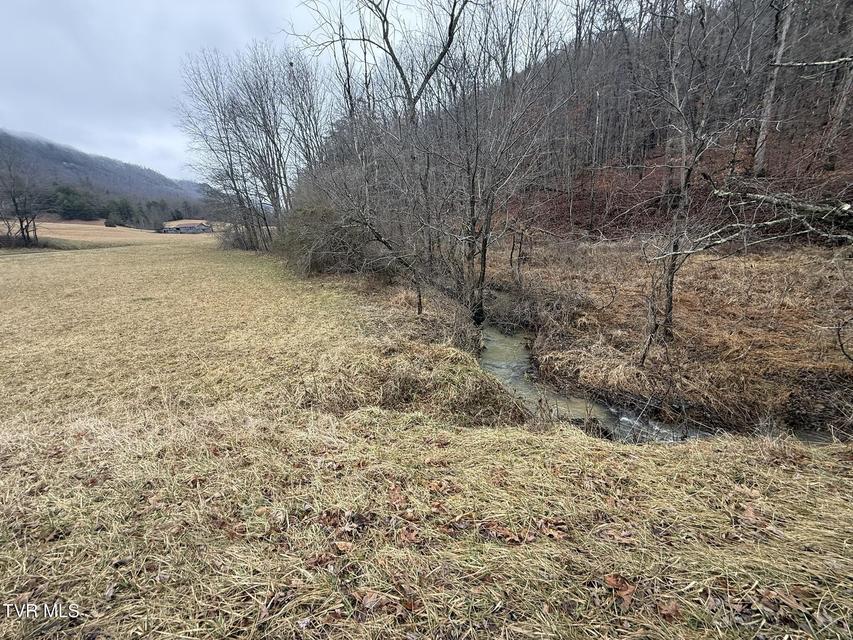 Photo #18: 00 Yuma Road