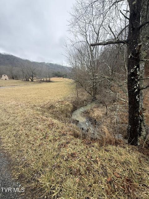 Photo #20: 00 Yuma Road