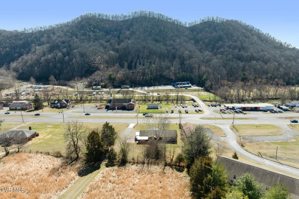 Photo #44: 2616 Volunteer Parkway