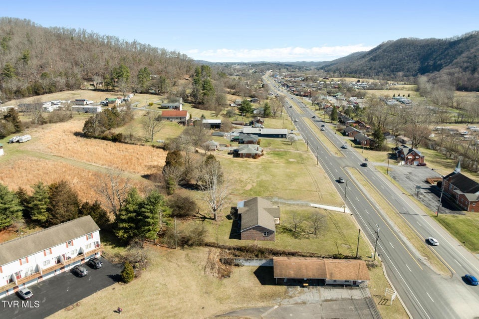 Photo #46: 2616 Volunteer Parkway