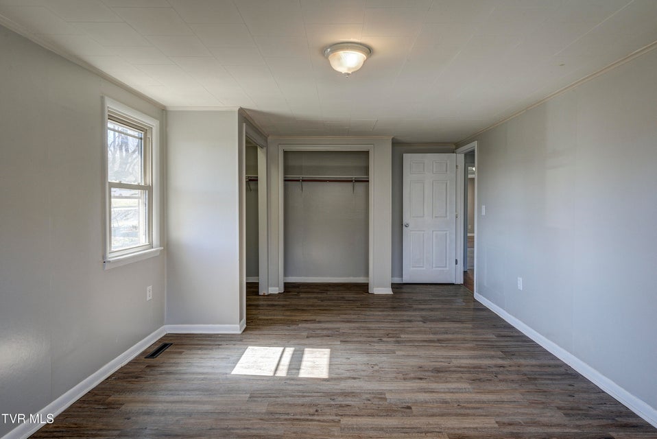 Photo #24: 1237 Fairview Avenue