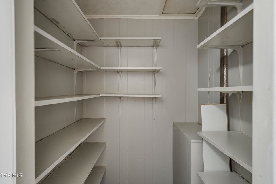 Photo #27: 1237 Fairview Avenue