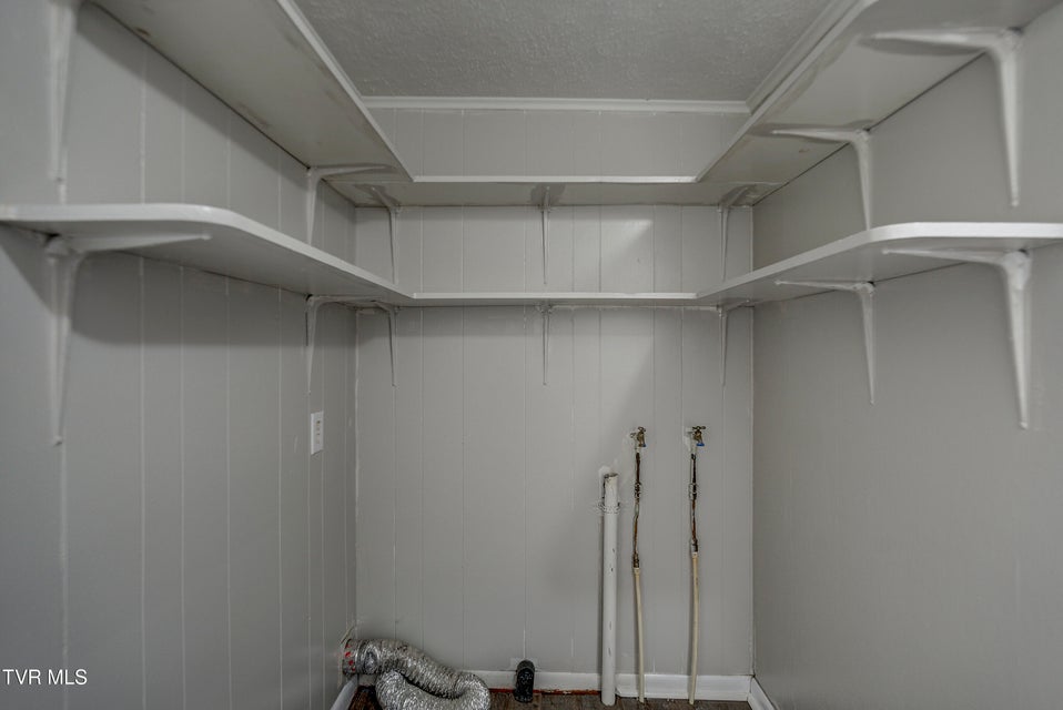 Photo #28: 1237 Fairview Avenue