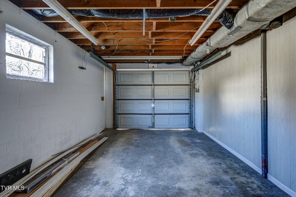 Photo #34: 1237 Fairview Avenue