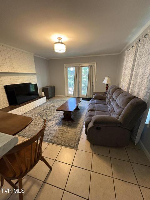 Photo #16: 313 Centre Avenue Ne Avenue