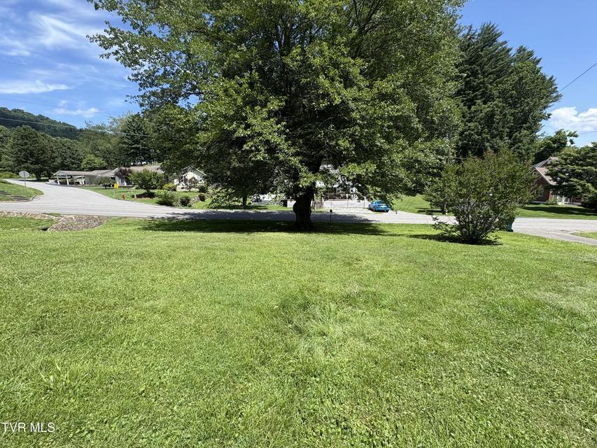 Photo #28: 313 Centre Avenue Ne Avenue