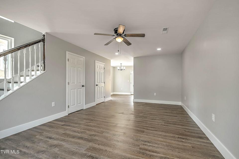 Photo #4: 1101 Rhode Island Avenue