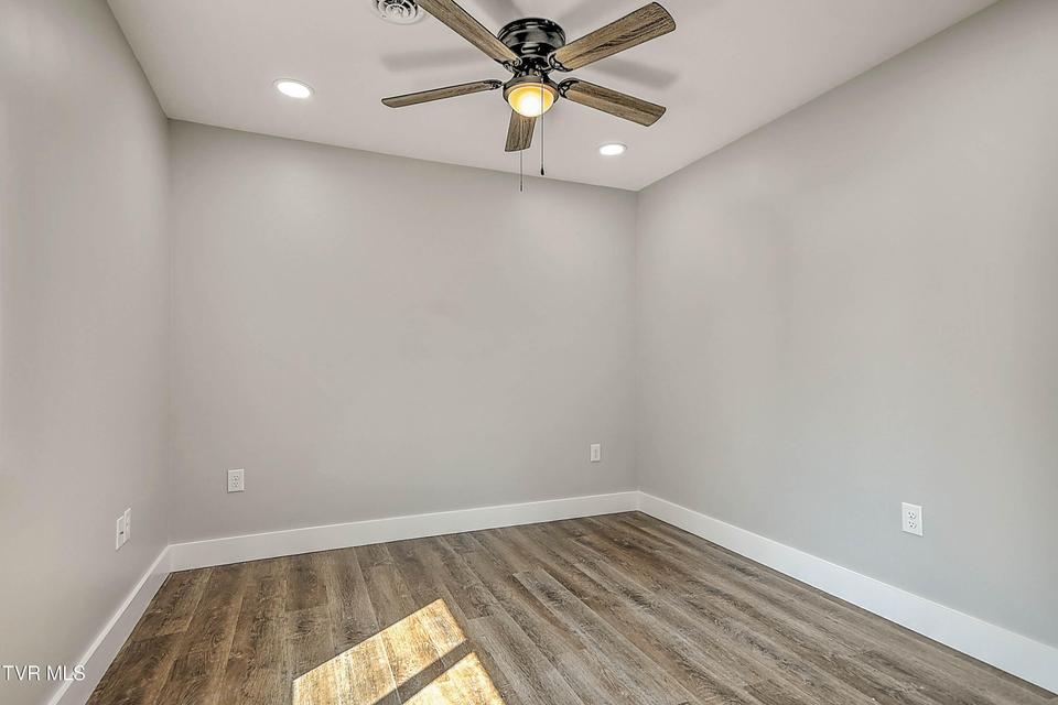 Photo #26: 1101 Rhode Island Avenue