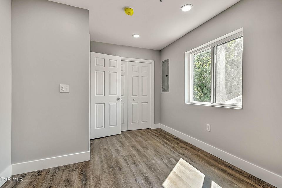 Photo #28: 1101 Rhode Island Avenue