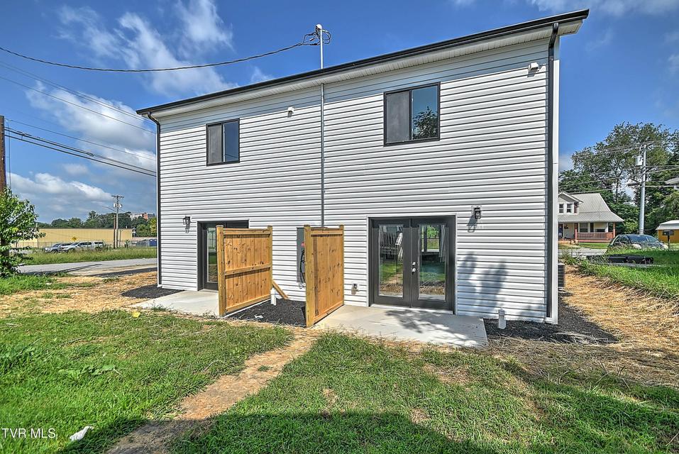 Photo #32: 1101 Rhode Island Avenue