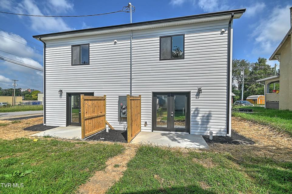 Photo #33: 1101 Rhode Island Avenue