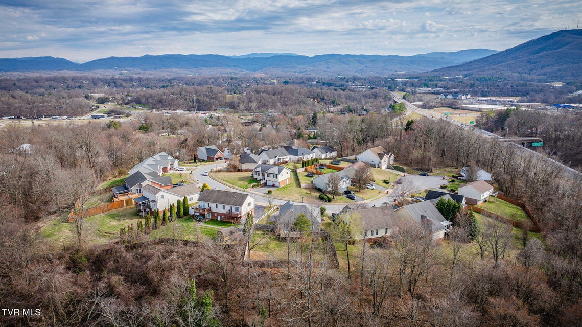 Photo #31: 32 Taylor Ridge Court