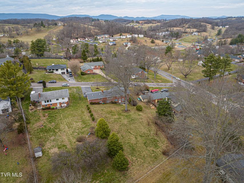 Photo #53: 196 Crestview Drive