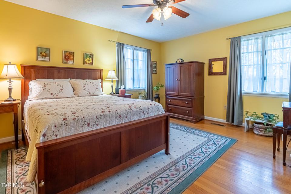 Photo #24: 196 Crestview Drive