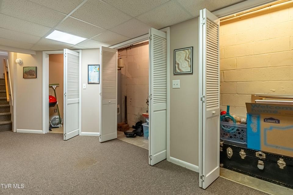 Photo #34: 196 Crestview Drive