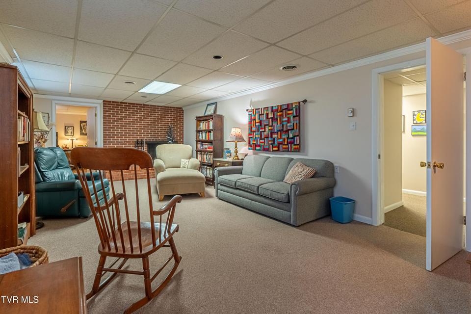 Photo #44: 196 Crestview Drive