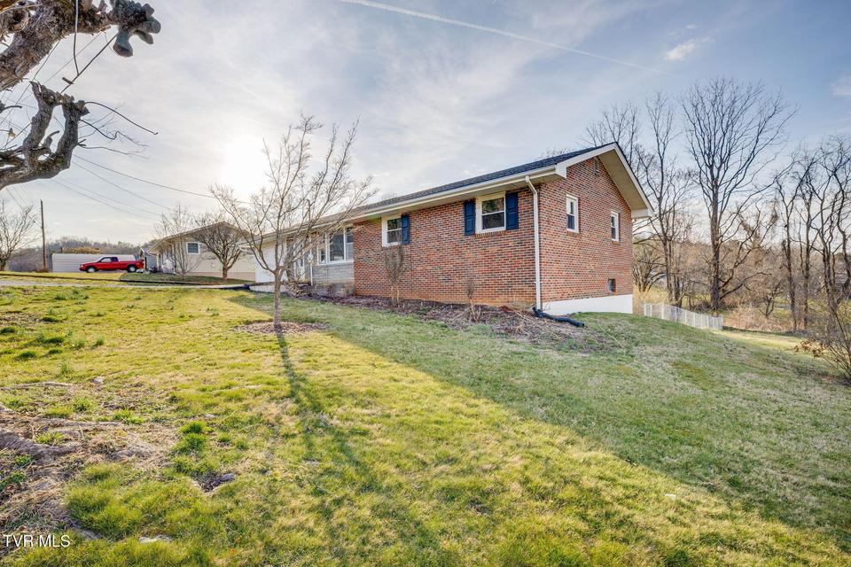 Photo #4: 118 Sunny Acres 