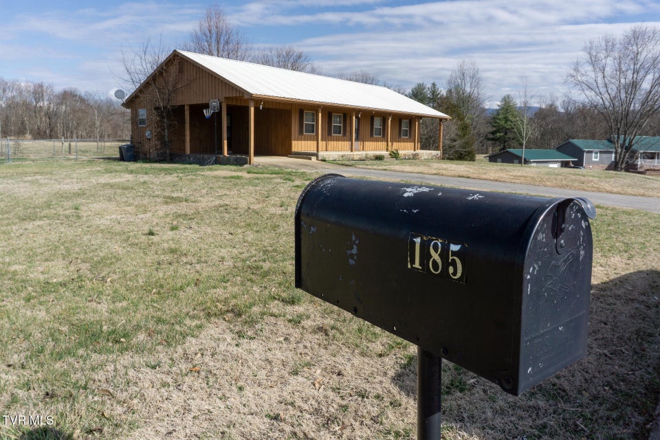 Photo #34: 185 Davy Crockett Drive