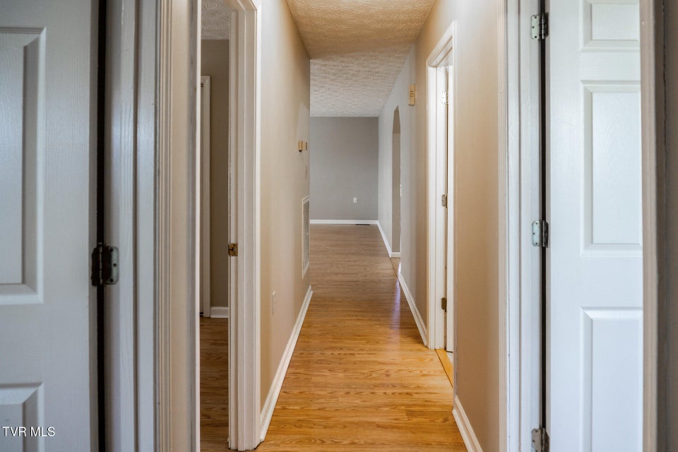 Photo #19: 185 Davy Crockett Drive