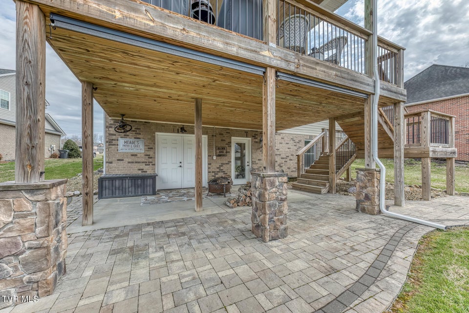 Photo #62: 480 Manchester Place