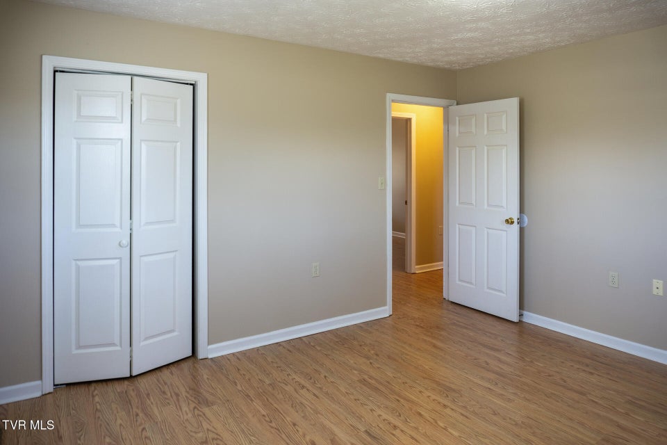 Photo #29: 185 Davy Crockett Drive