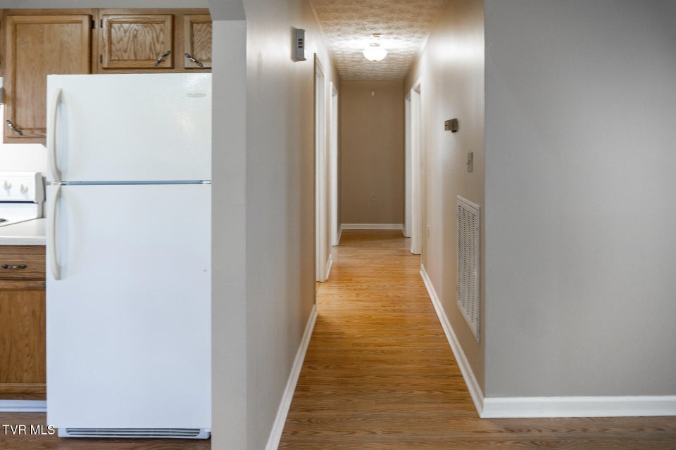 Photo #9: 185 Davy Crockett Drive