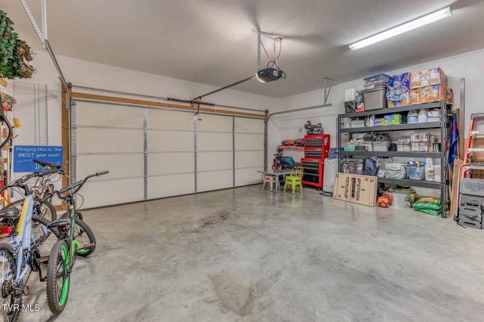 Photo #52: 480 Manchester Place