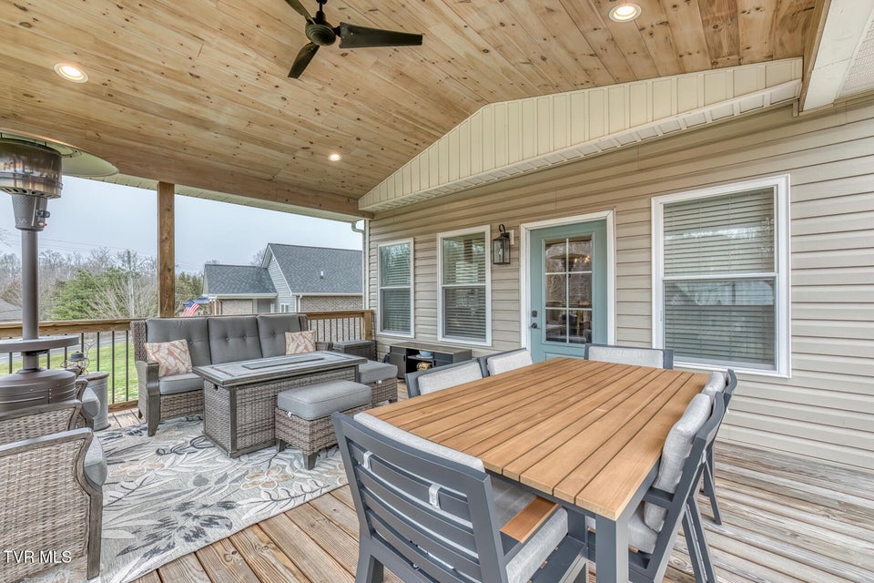 Photo #36: 480 Manchester Place