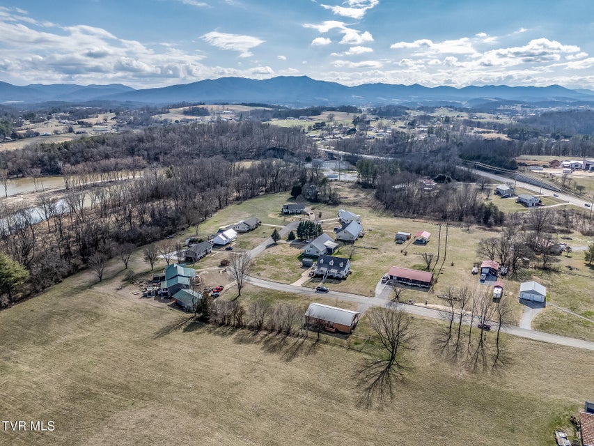 Photo #46: 185 Davy Crockett Drive