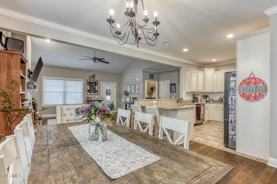 Photo #13: 480 Manchester Place