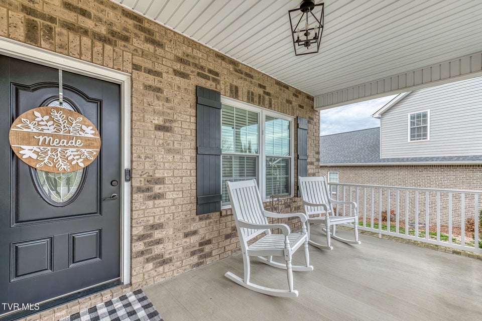 Photo #5: 480 Manchester Place