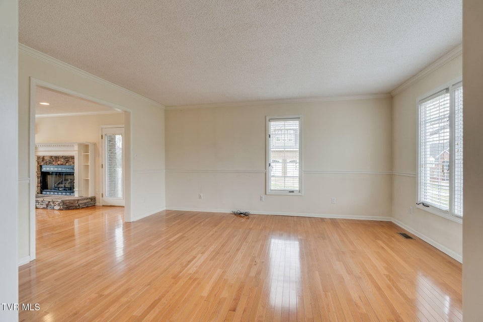 Photo #10: 115 Wedgewood Circle